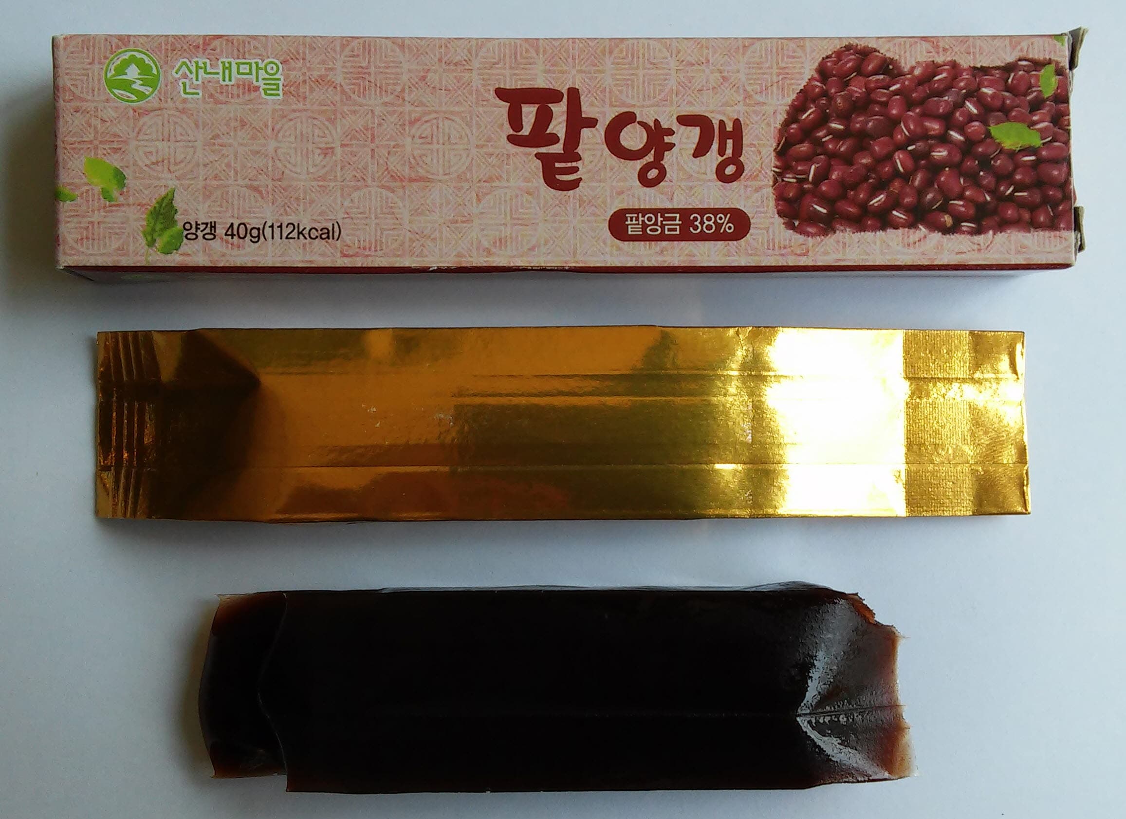 Sweet jelly pudding of red bean _Yokan_